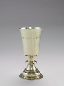 Copa de comunión, fabricada por DR, 1671-1672 de British School