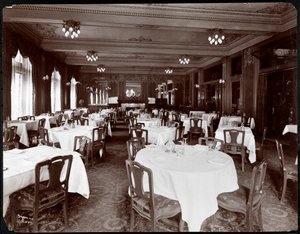 Comedor en el Hotel Delmonico, 1902 (impresión de gelatina de plata) de Byron Company