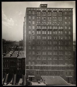 El Hotel Robert Fulton, 228 West 71st Street, Nueva York, 1920 de Byron Company