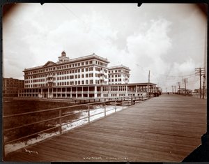 Vista del Hotel Rudolf, Atlantic City, Nueva Jersey, 1908 de Byron Company