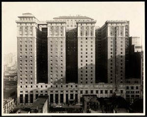Vista del lado sur del Hotel Pennsylvania, 7th Avenue y 32nd Street, Nueva York, 1919