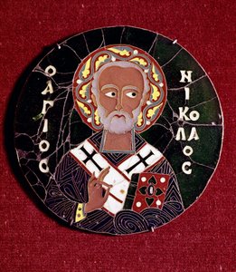 Arte bizantino: representación de San Nicolás de Myra (o Bari) (siglo IV) Esmalte del siglo X de Byzantine