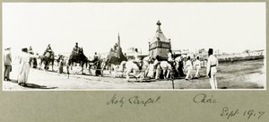 Alfombra Sagrada, El Cairo, septiembre de 1917 de Capt. Arthur Rhodes