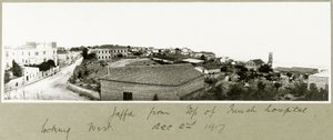 Jaffa desde la cima del hospital francés mirando al oeste, 2 de diciembre de 1917 de Capt. Arthur Rhodes