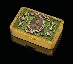 Caja de rapé de presentación imperial, con una miniatura en acuarela sobre marfil del Emperador Nicolás II, c. 1890 de Carl Fabergé