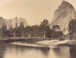 Vista del río, valle abajo, Cathedral Rock a la izquierda, 1861, Yosemite de Carleton Emmons Watkins