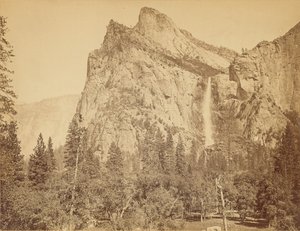 [Velo de la Novia, 900 pies de altura] de Carleton Watkins