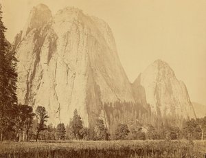 [Cathedral Rocks, 2600 pies de altura] de Carleton Watkins