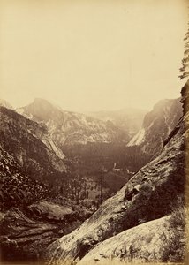 [Las Cúpulas desde el Pie del Alto Yosemite] de Carleton Watkins