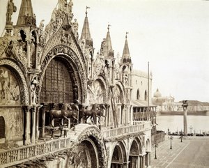 Los caballos de la Basílica de San Marcos en Venecia - fotografía de C. Naya de Carlo Naya