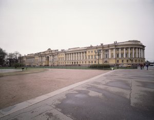 Los Edificios del Senado y el Sínodo en San Petersburgo, 1829-1834 de Carlo Rossi
