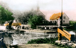 El ferry en Bablock Hythe, Oxfordshire, 1926 de Cavenders Ltd