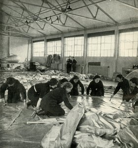Trabajadores de tela de globo, c1943 de Cecil Beaton