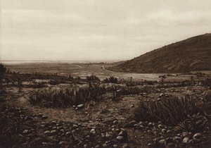 Mexico: Cerca del lago de Tetzcoco entre San Isabel Tola y Guadalupe (b/w photo)