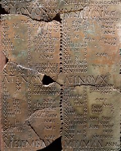 Calendario sobre placas de bronce, de Coligny