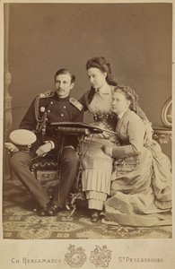 Alexandra Iosifovna de Rusia (llamada Princesa Alexandra de Sajonia Altenburg), Nicolás Constantinovich de Rusia y Vera Constantinovna de Rusia - Gran Duquesa Alexandra Iosifovna, Gran Duque Nicolás Constantinovich y Gran Duquesa Vera Constantinovna de Charles Bergamasco
