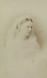 Maria Alexandrovna de Russie - Retrato de la Gran Duquesa Maria Alexandrovna de Rusia (1853-1920), Duquesa de Sajonia-Coburgo y Gotha, por Bergamasco, Charles (Karl) (1830-1896). Foto de albúmina, c. 1871. Archivo Estatal de Cine y Fotografía de Rusia, Kra de Charles Bergamasco