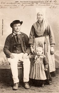 Familia de Plougastel Daoulas, Bretaña, Francia
