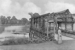 Casa de té en el lago de Charles Latham