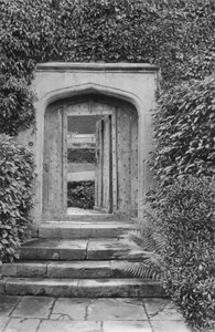 La entrada al jardín