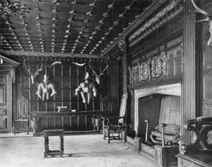 El salón de Charles Latham