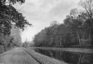 El canal largo y el pabellón