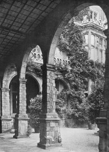 El claustro oeste