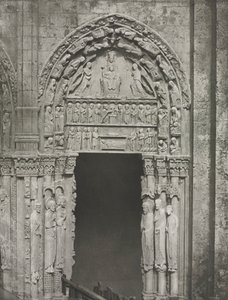 Catedral de Chartres: Puerta derecha del Portal Real con Nuestra Señora de Chartres de Charles Nègre