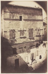 Fachada de una Casa Románica en Saint-Gilles du Gard