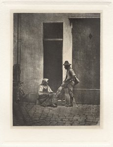 Plancha IV – Pifferaro de Pie y Campesina Italiana Sentada, en el Patio del 21 Quai Bourbon de Charles Nègre, André Jammes