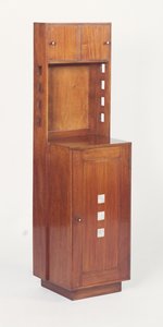 Gabinete de cabecera con incrustaciones de nácar, 1917
