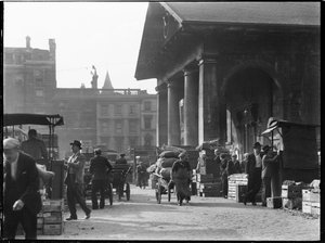Covent Garden, Ciudad de Westminster, Autoridad del Gran Londres, 1930s