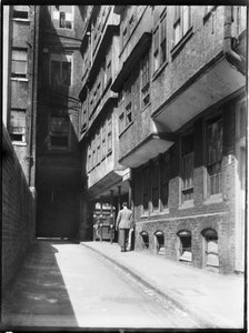 Middle Temple Lane, Temple, Ciudad de Londres, Greater London Authority, 1930s de Charles William Prickett
