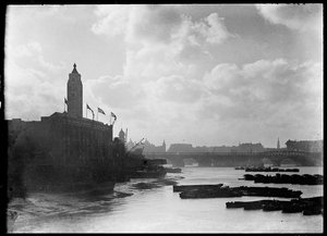 Oxo Tower Wharf, Bargehouse Street, Southwark, Gran Londres, 1930s de Charles William Prickett