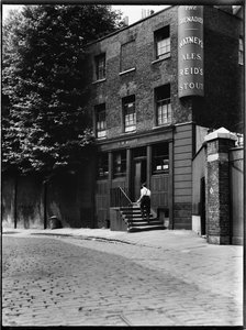 El Granadero, Wilton Row, Belgravia, Ciudad de Westminster, Greater London Authority, 1935-1940
