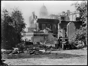 Jardines de Whitehall, Whitehall, Ciudad de Westminster, Autoridad del Gran Londres, finales de los años 1930 de Charles William Prickett