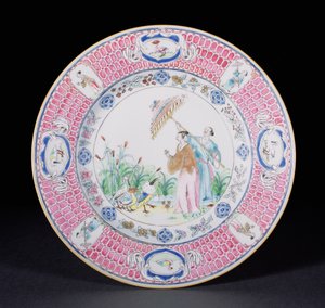 Plato de cena pintado en Famille Rose que representa La Dame au Parason, según un diseño de Cornelis Pronk (1691-1759) periodo Qianlong (1736-95) c.1734 de Chinese School