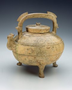 Tetera de cerámica vidriada, período de los Estados Combatientes, 1027-220 a.C. de Chinese School