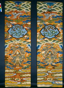 Paneles de silla de tapicería Kesi (k’o-ssu) de Chinese School