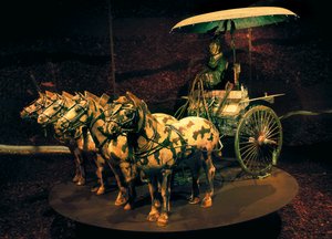 Cuadriga, Dinastía Qin, 221-206 a.C. (escultura de bronce)