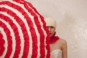 El misterioso paraguas rojo de Christine von Diepenbroek