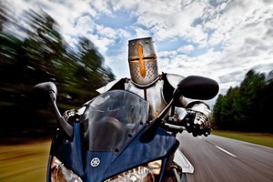 Caballero en moto de Christophe Kiciak