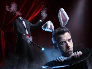 El truco del mago con la cabeza de conejo