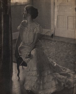 La pluma de pavo real de Clarence H. White