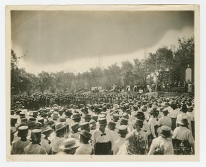 Graduación en el Instituto Tuskegee, c.1916-18 (foto b/n)