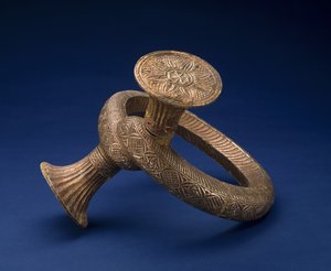 Tocado, finales del siglo XIX o principios del siglo XX