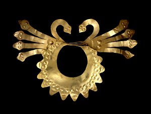 Ornamento Nasal con Serpientes