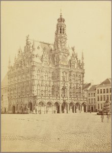 Hotel de ville, Oudenarde de Cundall and Fleming
