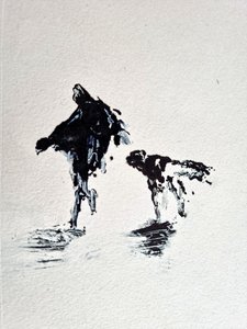 Paseo con el perro en blanco y negro