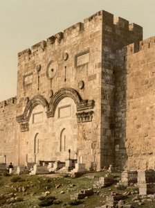 El Golden Gate (exterior), Jerusalén, Tierra Santa, c.1890-c.1900 (impresión fotocromática) de Detroit Photographic Co.
